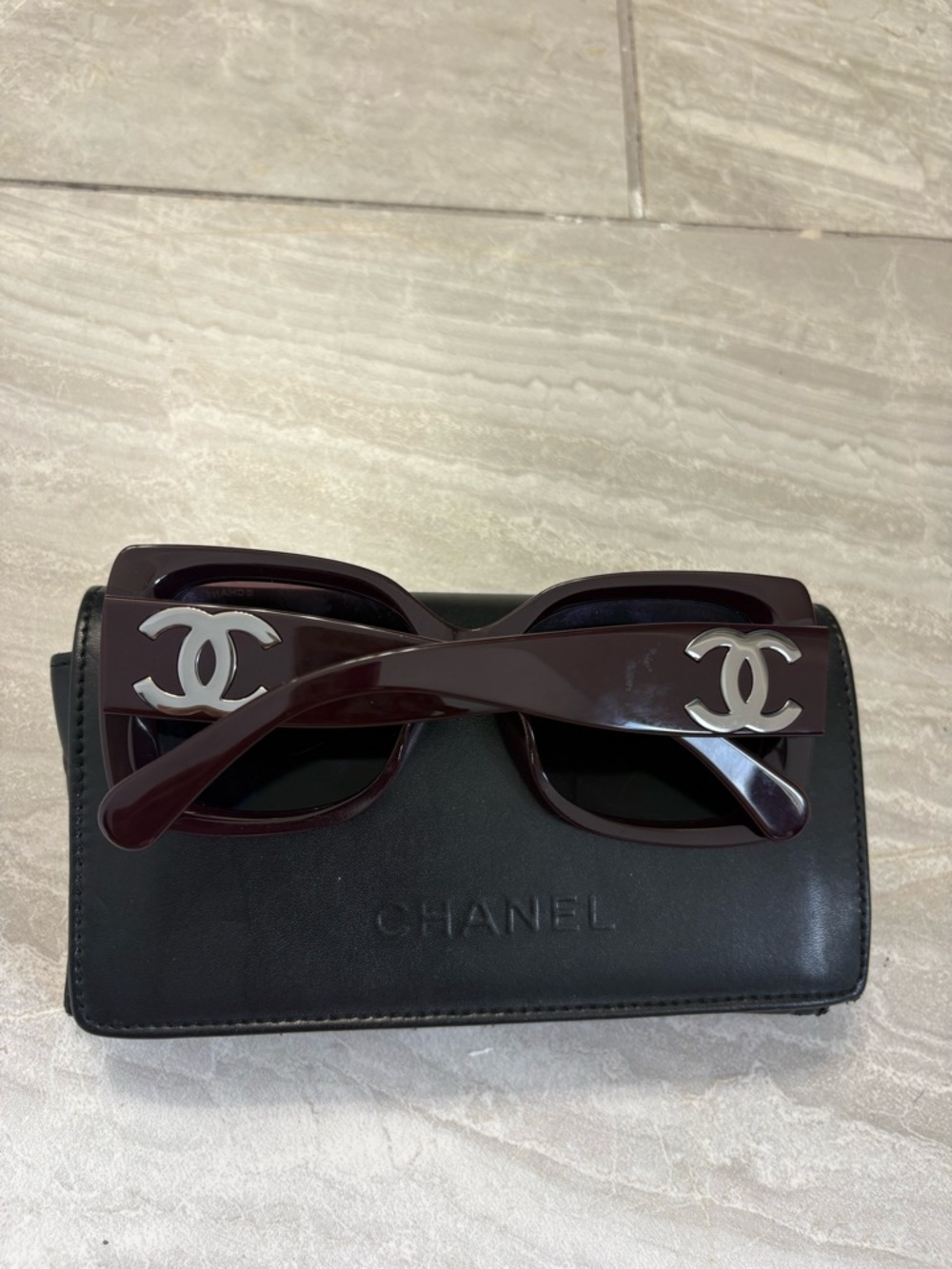CHANEL Women's Oversized Square Sunglasses in Plum - Picture 5 of 6